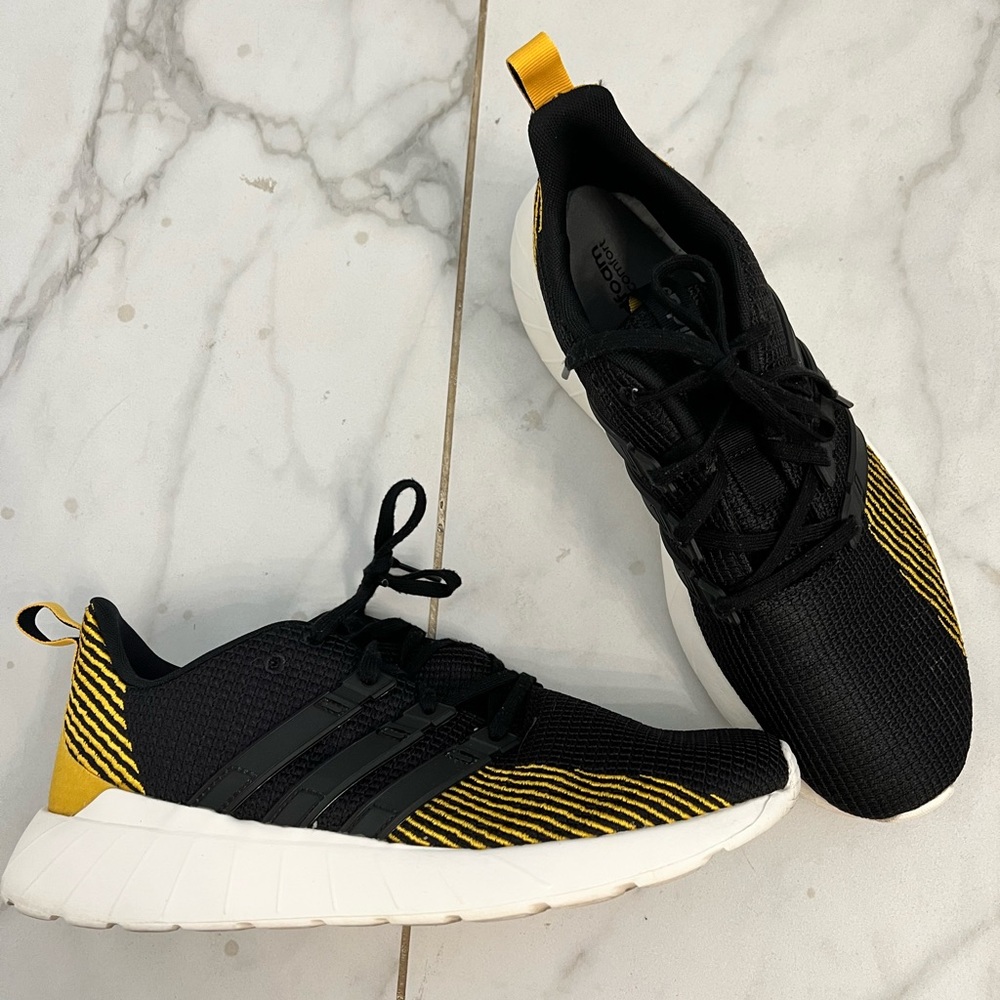 Good condition Mens Adidas shoe